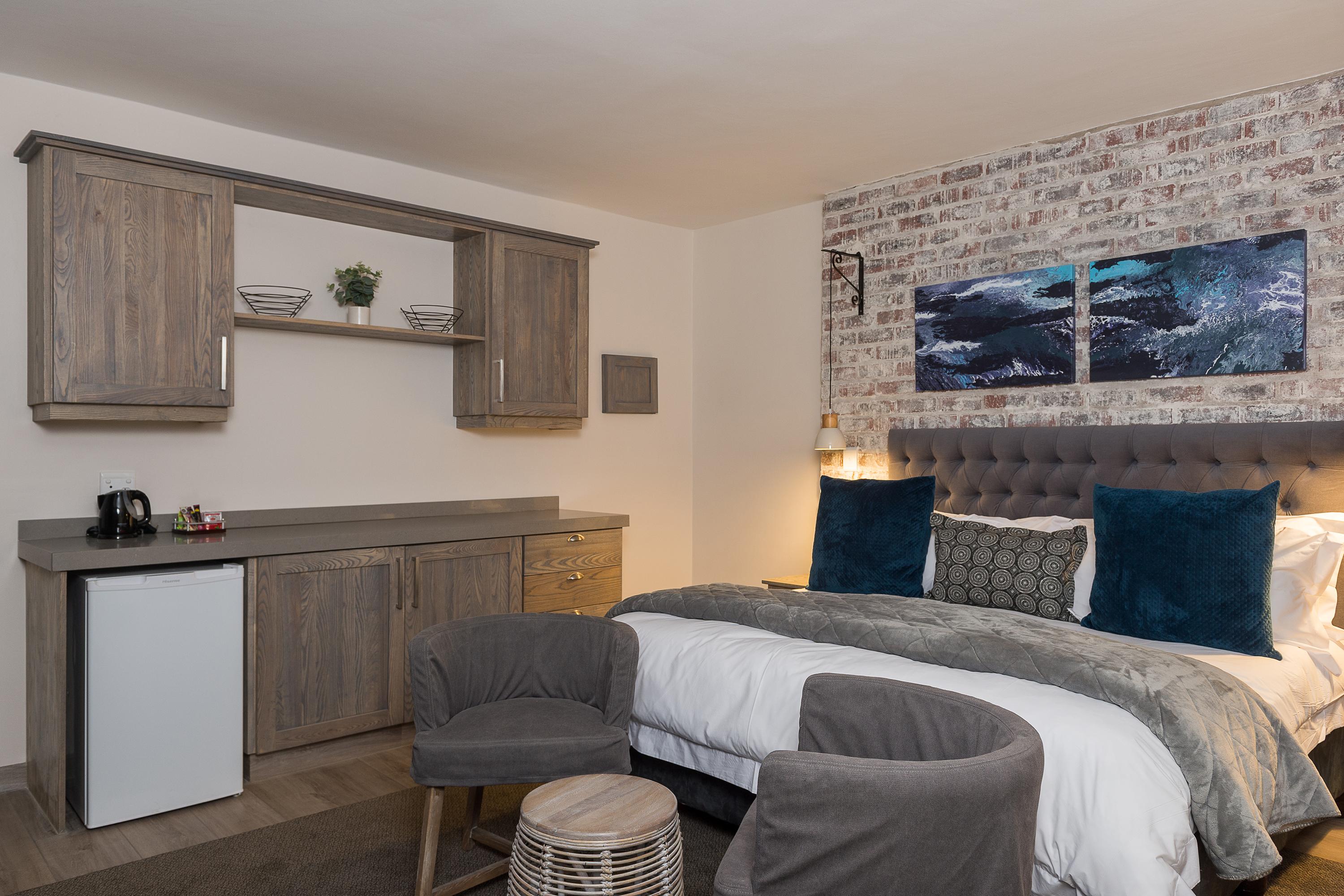 Cayley Mountain Resort Champagne Valley Buitenkant foto