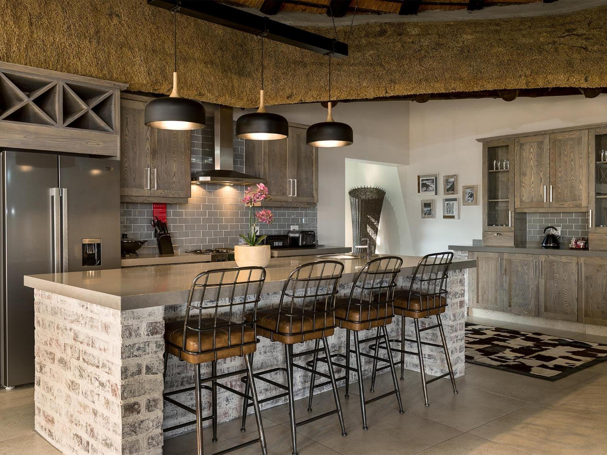 Cayley Mountain Resort Champagne Valley Kamer foto